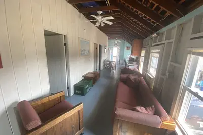 Image de Beach Bungalow Just 3 Blocks from Beach (Dog Friendly)