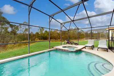 Image de Wonderful Home For Theme Park Fun w/Private Pool, Game Room, WiFi, Ac, Patio, Wd