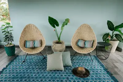 Perfect getaway ocean view stunner in a great area