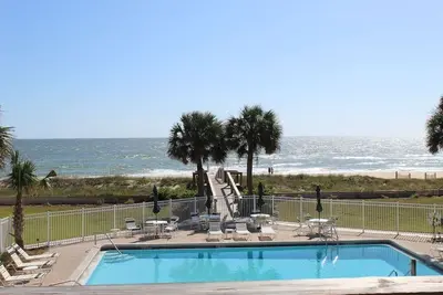 Image de Seashell Escape - Pool & Beach Front 2 Bedroom sleeps 6 - Enjoy! ! !