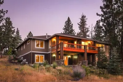 Image de Stunning Views of Farewell Bend Park at Alderwood Circle! 30 day+ exec rental