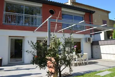 Image de Maison Contemporaine Au Coeur De La Provence/Piscine