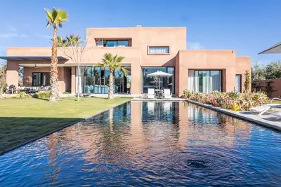 Image de High-end villa 350 m2 secure, Surrounded by more than 10 golf courses within 10 km