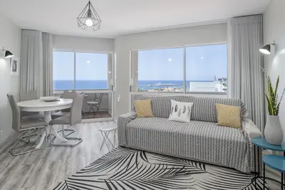 Image de Light and sea views in the centre of Funchal, Alegria Iii