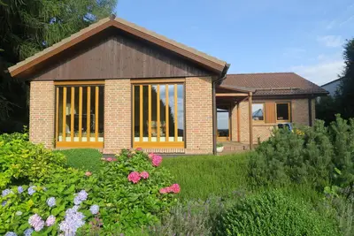 Image de Spacious vacation home in the mountain village of HohegeiĂź