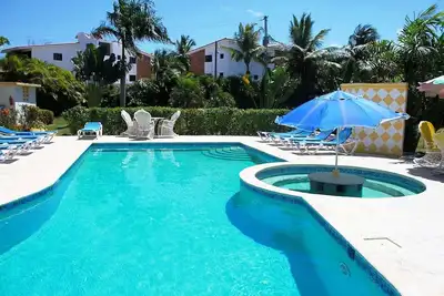 Image de 9bd guest-friendly villa in El Batey, pool/Wi-Fi/cable Tv/Ac, near everything