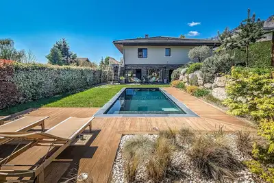 Image de Villa spacieuse au pied de la chartreuse 12p. 5 chambres, piscine. vue montagne