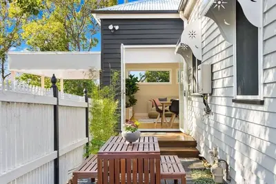 Image de Bluestone Cottages \"The Shop\"