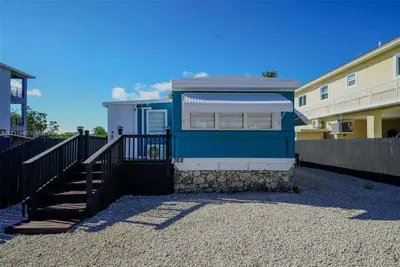 Image de \"Fisherman's Dream: 3br Key Largo Rental with Lagoon & Bay Access\"