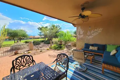Image de Beautiful Golf Course Home w/Mtn Views, Gas Grill, Shared Pool/Hot Tub - Dog Ok