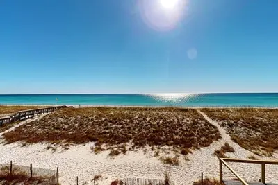 Image de Island Escape 4 Br Gulf Front Townhome