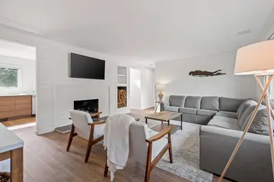 Image de 3 Bedroom NoFo Home