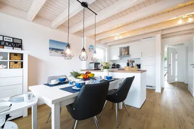 Image de Bright, modern vacation home with sun terrace and wellness