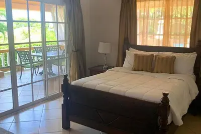 Image de 7bd kids-frendly complex, tennis/basket/football courts, playground, near beach