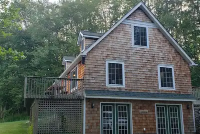 Image de Your Catskills Retreat Awaits.