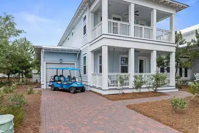 Image de Prominence \"Crabbing Hole Lane\" - 4 King Bedrooms - Sleeps 12 -