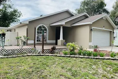 Image de Spacious Gulfport Furnished Home with Pool near Beaches