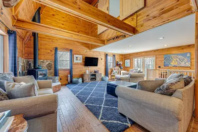 Image de 2 Mi to Elk Mountain: Poconos Escape on 11 Acres!