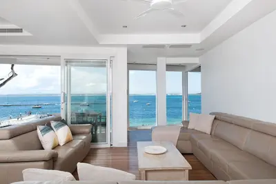 Image de Shoal Bay Views