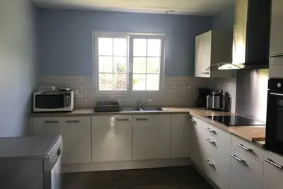 Image de Maison (2, 5 kms d'Etretat) - (de 3 à 5 chbres \/10 pers)