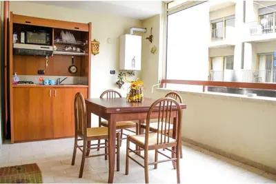 Image de Elegant one-bedroom apartment 5 minutes from the sea ideal for 4 people