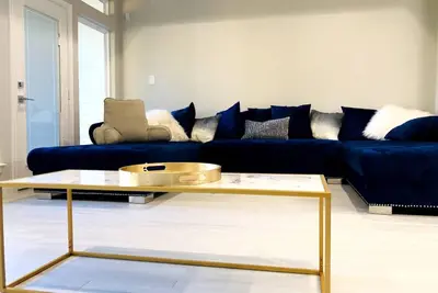 Image de Home Away From Home