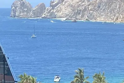 Image de Cabo Villa Beach Resort on Beach, Ocean and Arch Views, Balcony Private Hot Tub!