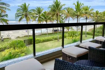 Image de On the sand with a spectacular view