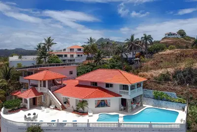 Image de 14bd guest-friendly complex, sea views, gym, 2 pools, billiard, home cinema!