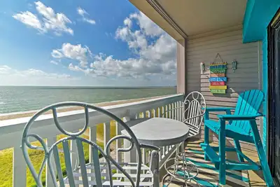 Image de Oceanfront Corpus Christi Condo: Resort Perks!