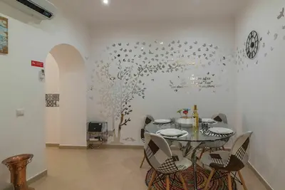 Image de Magnifique maison de vacances pour 6 personnes avec Wifi, climatisation, Tv, patio et parking