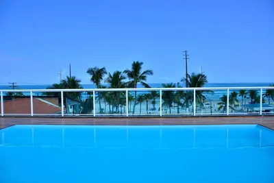 Image de High standard house with spectacular views of Enseada -Guarujá beach