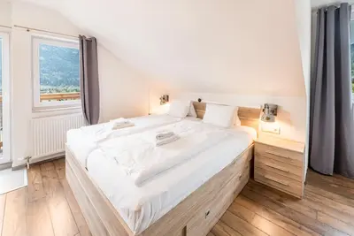 Image de Appartement de vacances \"Mentenwirt Suite\" avec vue sur la montagne, Wi-Fi et terrasse