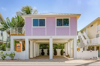 Image de Anna Maria Island Gulf Lookout-Gulf Views From Every Room--Rooftop Terrace-Night