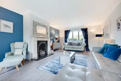 Image de Bramble Cottage - Quatre Chambres Maison, Couchages 8