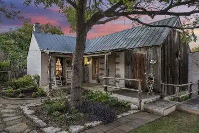 Image de Wildflower Cottage/Perfect Location! ! /Walk to Main/Marktplatz! !