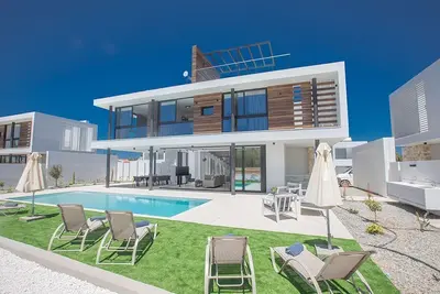 Image de Protaras Elite Pearl Villa Ep16 - a villa that sleeps 11 guests in 5 bedrooms