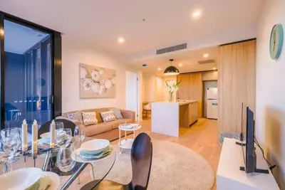 Image de 1br Stadium Suite: Parking + Free WiFi