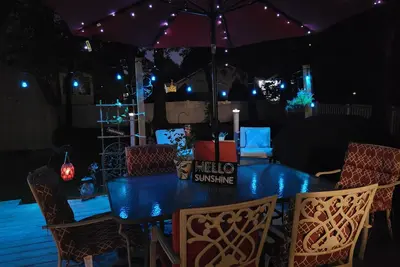 Image de Large Comfortable Home with Large Deck and Lights