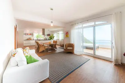 Image de Casa Oliva-Panorama: Large designer apartment, fantastic views, heated pool