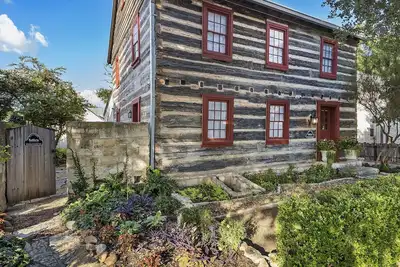 Image de Authentic 1770's Home/Perfect Location/Steps to Marktplatz/Main! 🍷Hummingbird