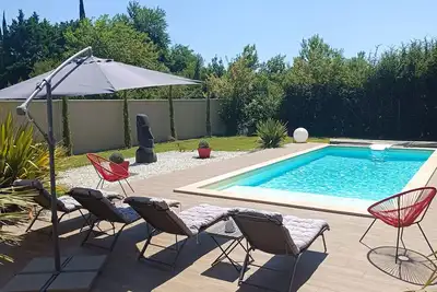 Image de Villa au calme avec piscine privée et grand jardin
