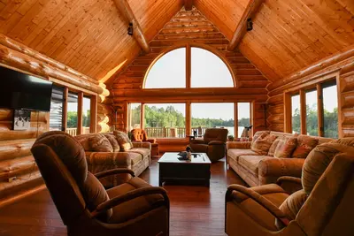Image de Extreme Retreat With Private Lake And Miles Of Groomed Trails, Spectacular Views