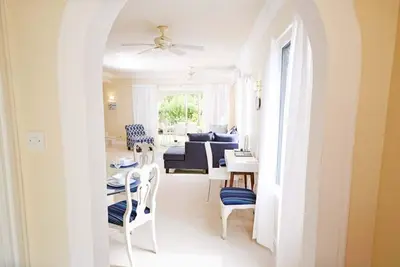 West Coast townhome with beach access