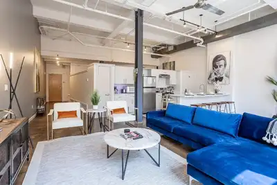 Image de Prime Location | Stylish Downtown Ftw Penthouse