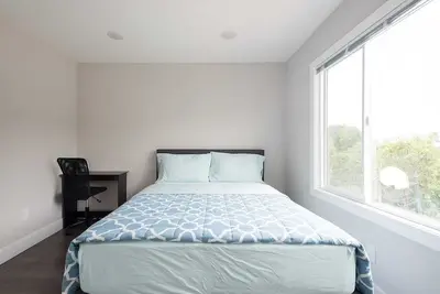 Image de 3-Bedrooms house bordering from Sf & Sfo