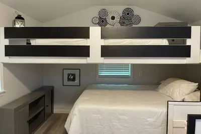 Image de New Tiny House Near Stone Mountain Park