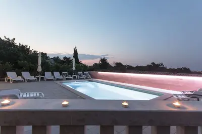 Image de Beautiful **** villa with heated swimming pool