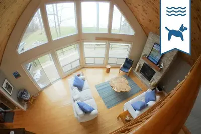 Image de Blue Bluff Beauty - King Bed! *Ac* - Private Lake Access