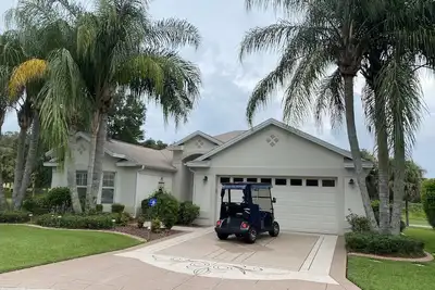 Image de Beautiful 3/2. 5 Sm Dog Friendly Golf Course Home w/Bbq, Golf Cart & WiFi!